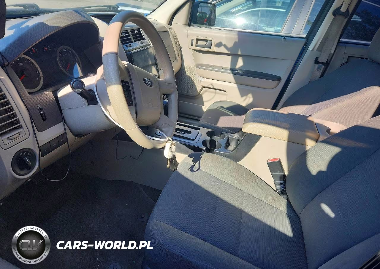 2011 Ford Escape Xls VIN:1FMCU9C7XBKA61096 - 7