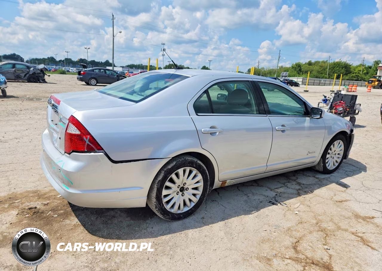 2011 Ford Fusion Hybrid VIN:3FADP0L3XBR117449 - 3