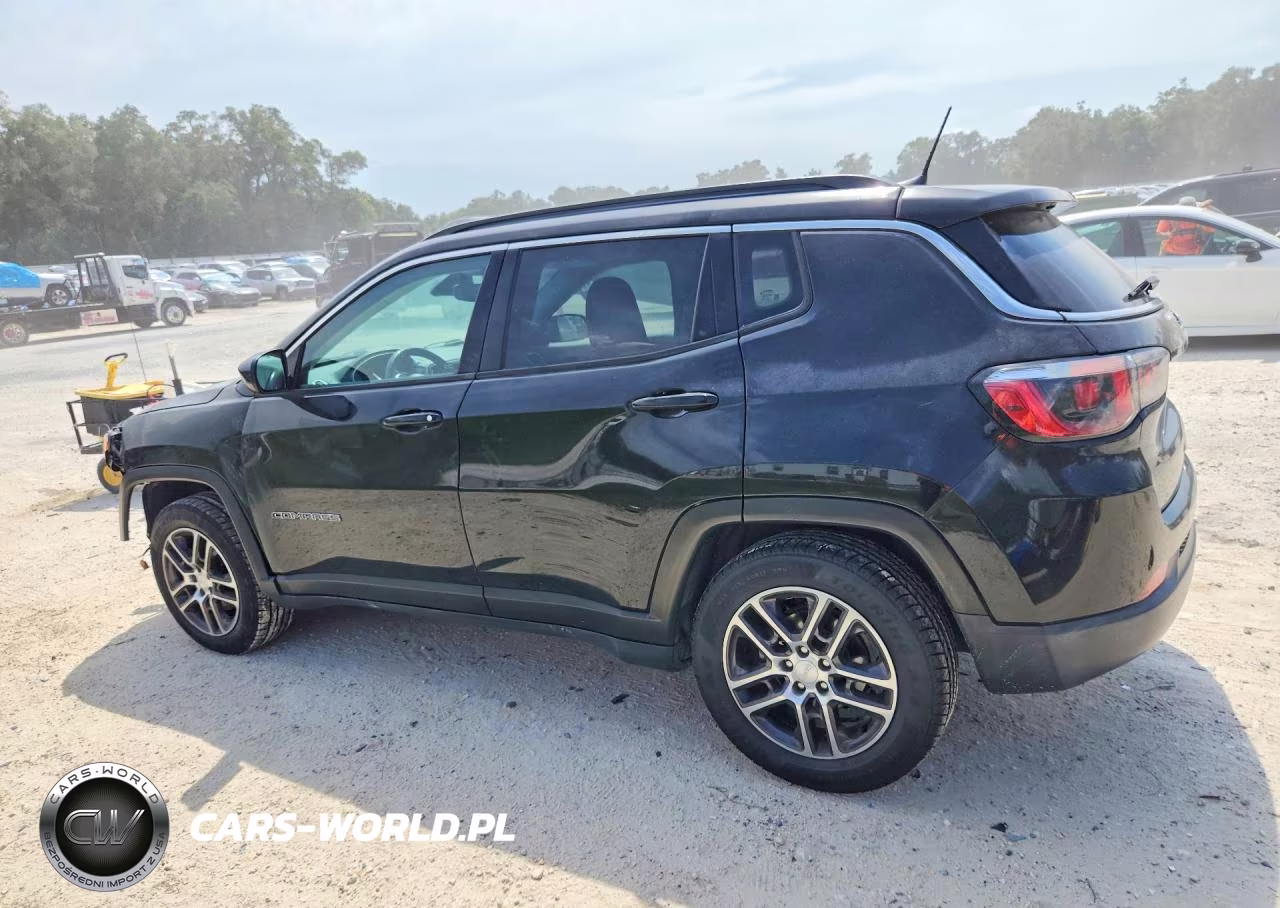 2019 Jeep Compass Latitude VIN:3C4NJCBB3KT730588 - 2