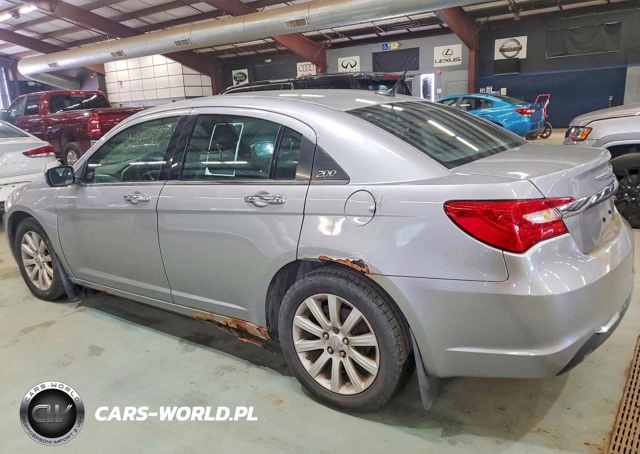 2013 Chrysler 200 Limited VIN:1C3CCBCG5DN520992 - 2