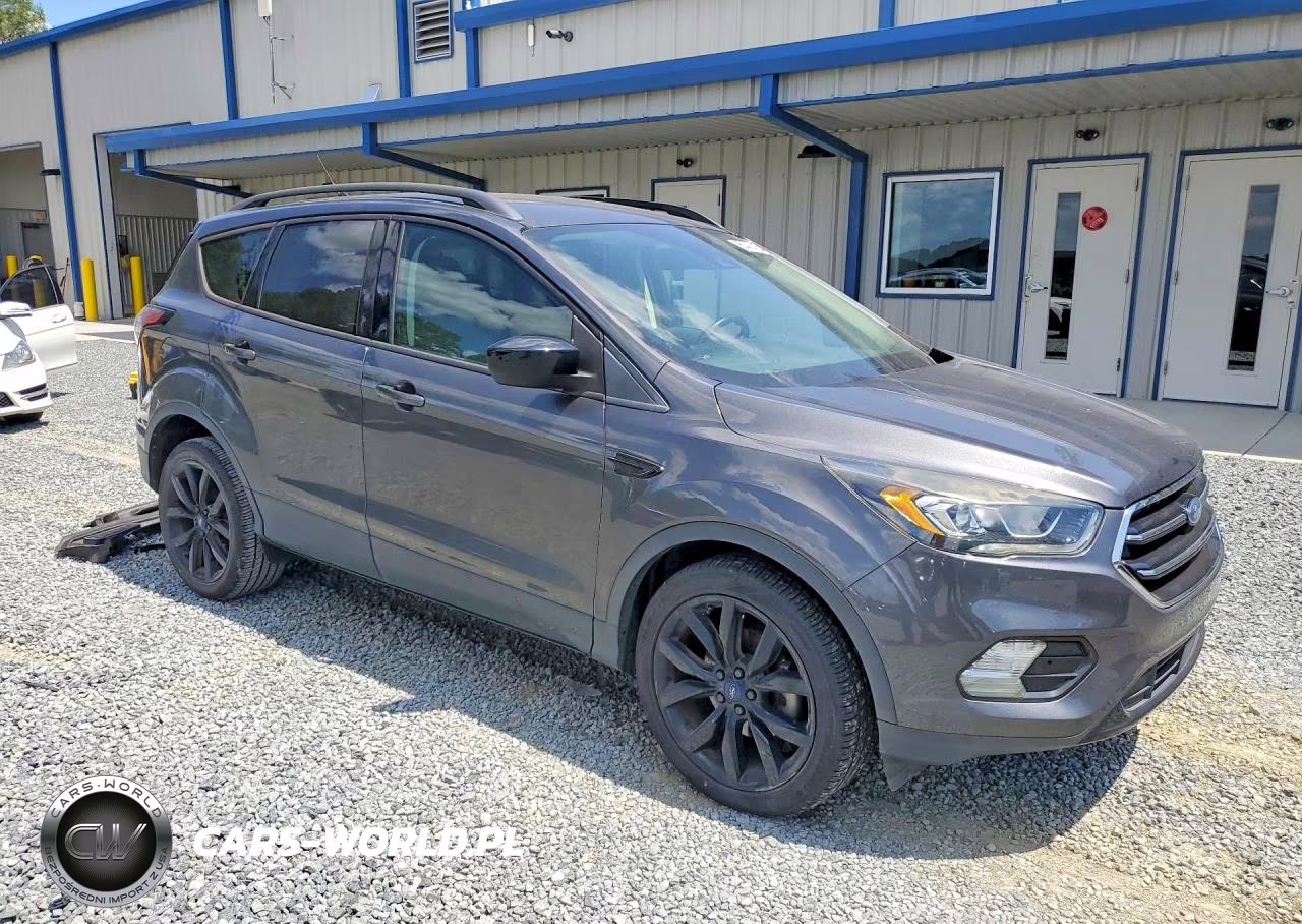 2018 Ford Escape Se VIN:1FMCU0GD2JUC62411 - 4