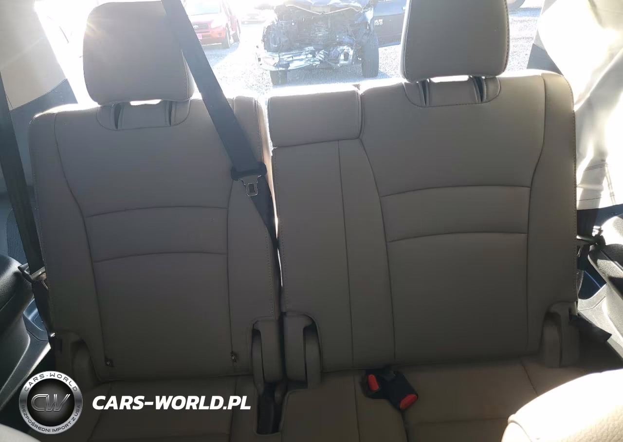 2019 Honda Pilot Touring VIN:5FNYF5H67KB016918 - 10