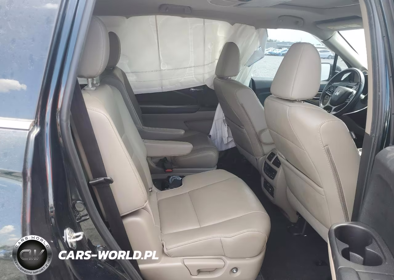 2019 Honda Pilot Touring VIN:5FNYF5H67KB016918 - 11