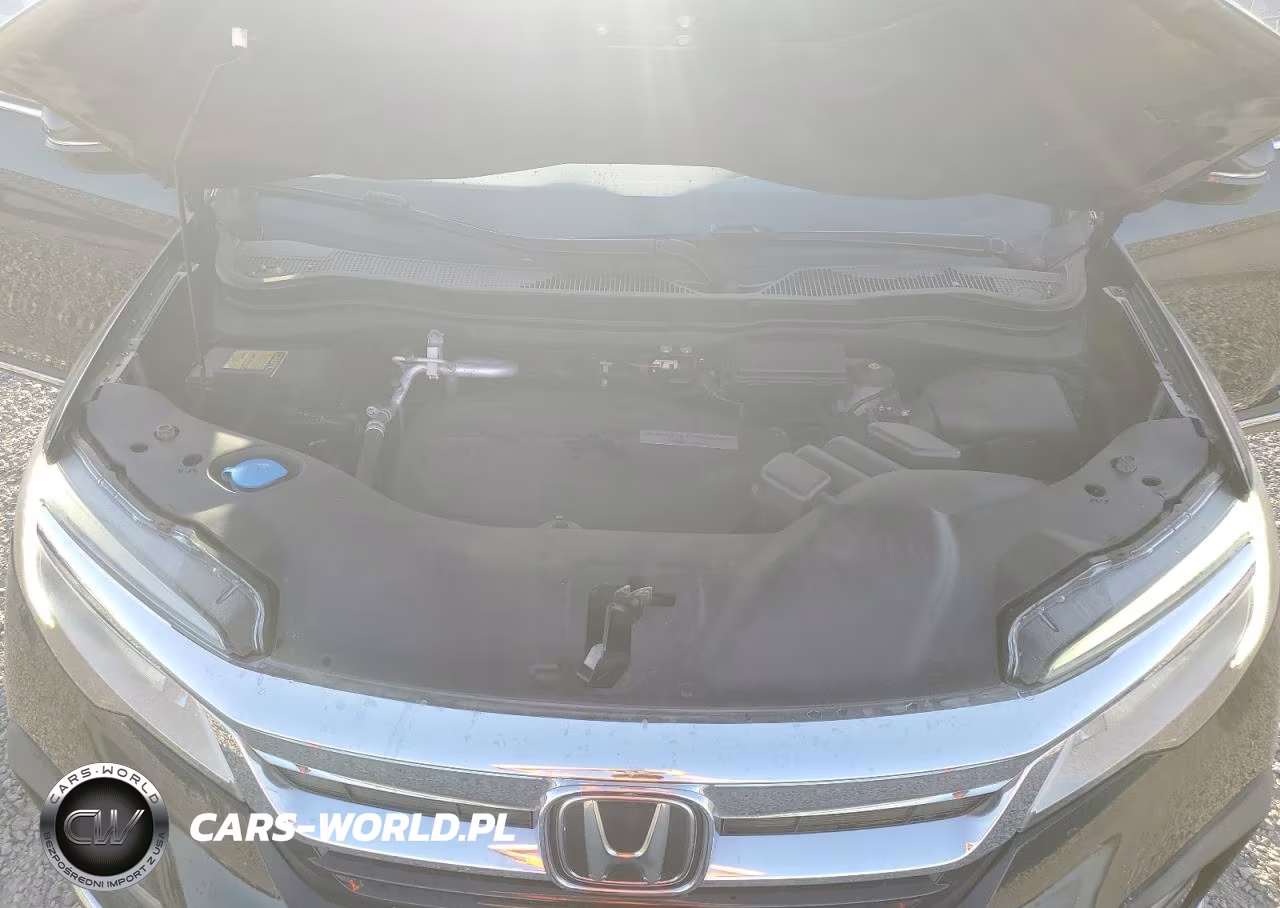 2019 Honda Pilot Touring VIN:5FNYF5H67KB016918 - 12