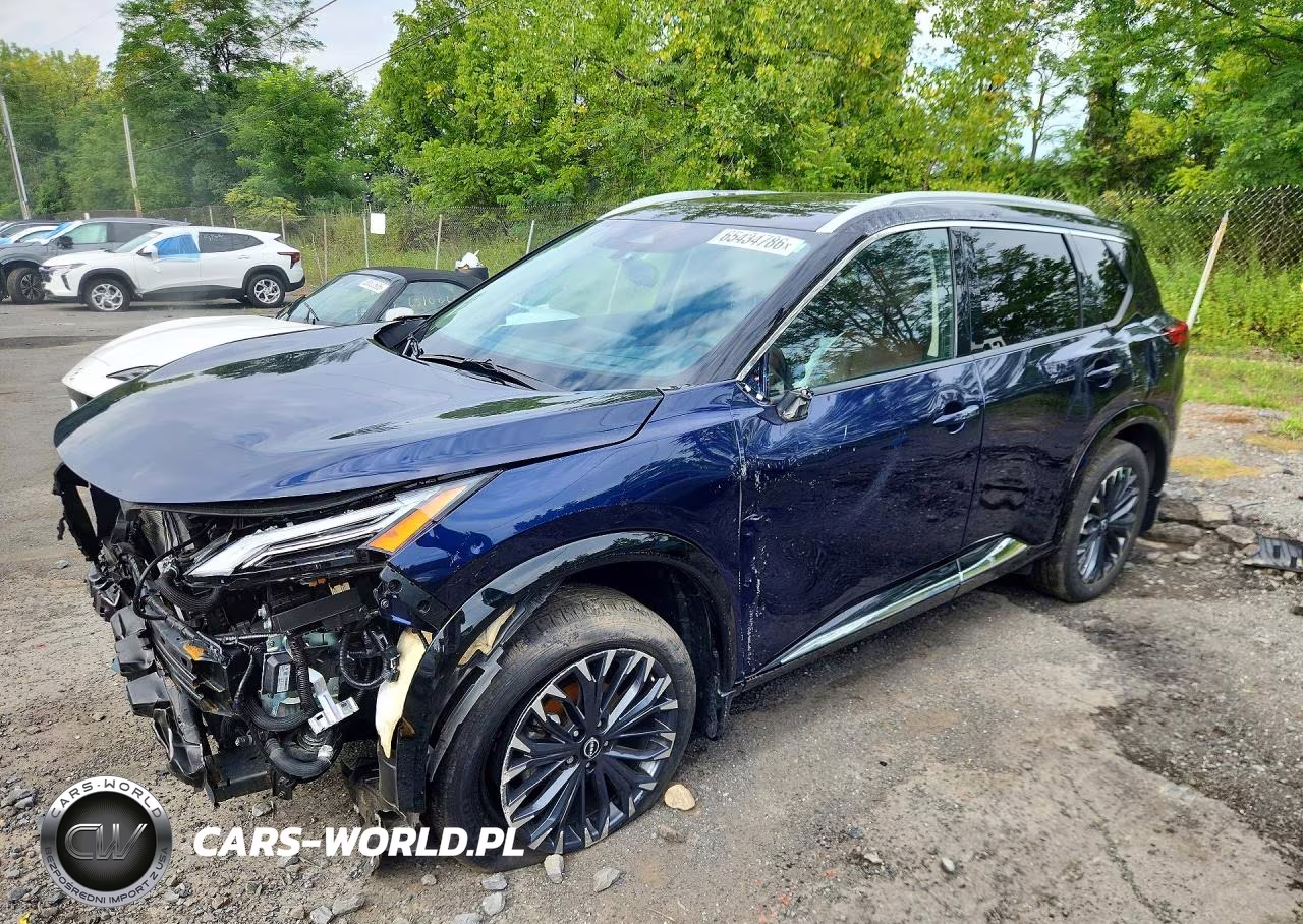 2025 Nissan Rogue Platinum