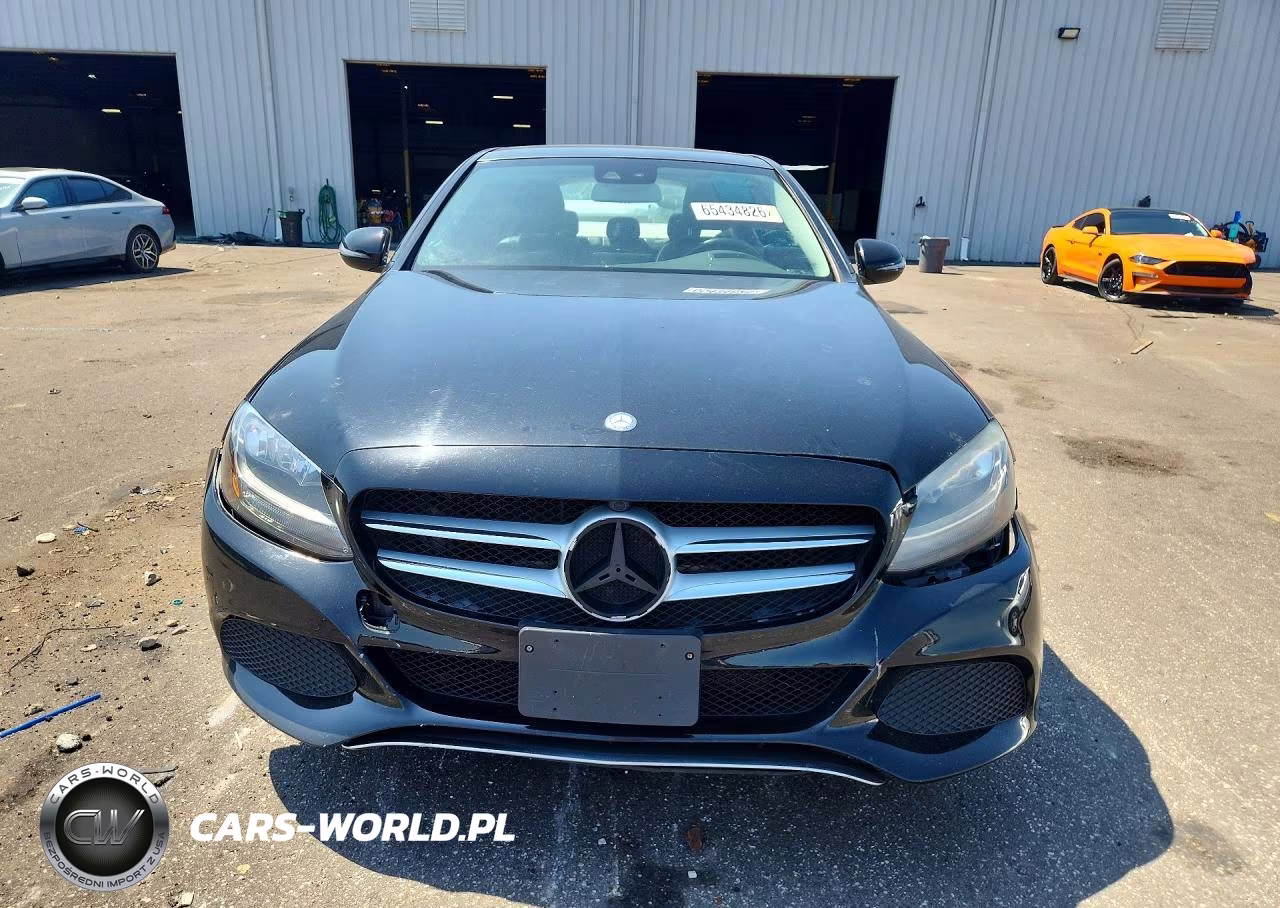 2016 Mercedes-Benz C 300 4Matic VIN:55SWF4KB4GU123020 - 5