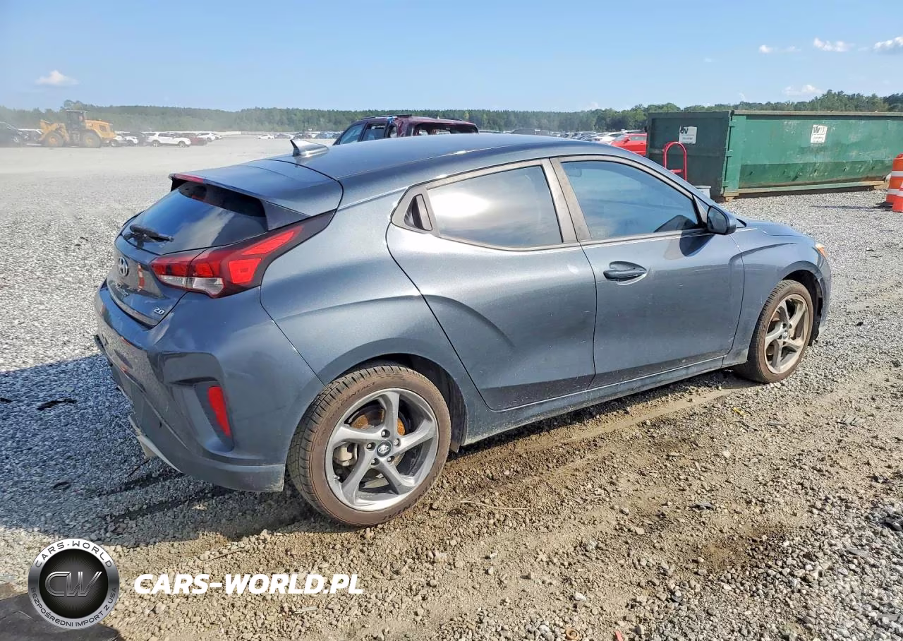2020 Hyundai Veloster 2.0L VIN:KMHTG6AF6LU032023 - 3