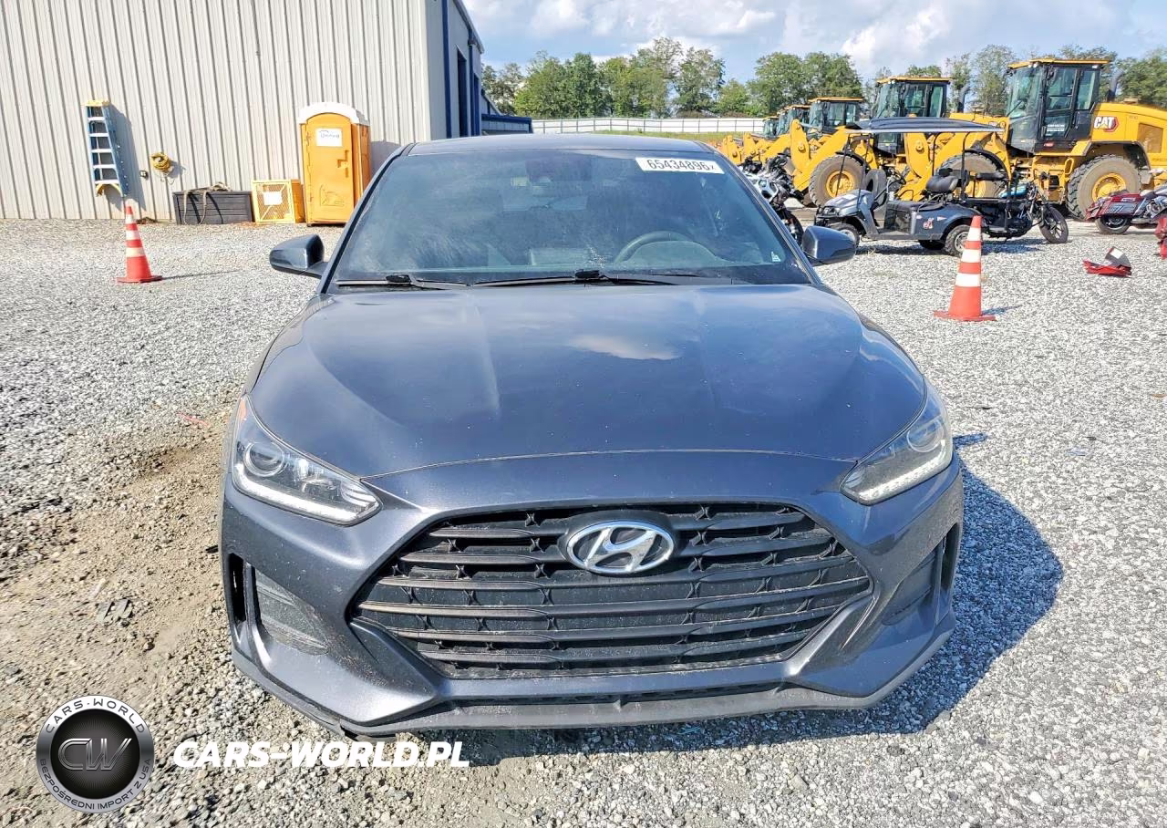 2020 Hyundai Veloster 2.0L VIN:KMHTG6AF6LU032023 - 5