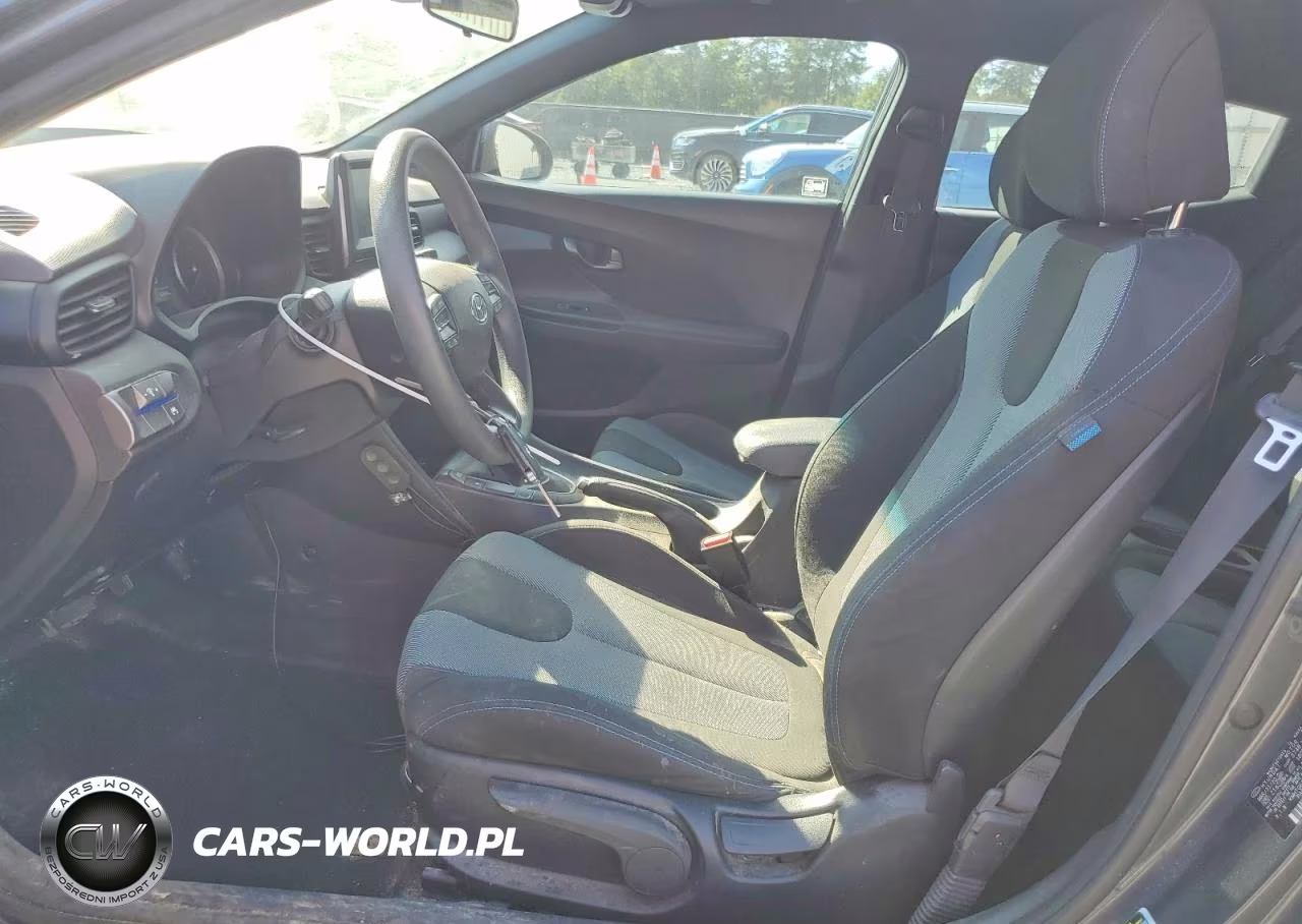 2020 Hyundai Veloster 2.0L VIN:KMHTG6AF6LU032023 - 7