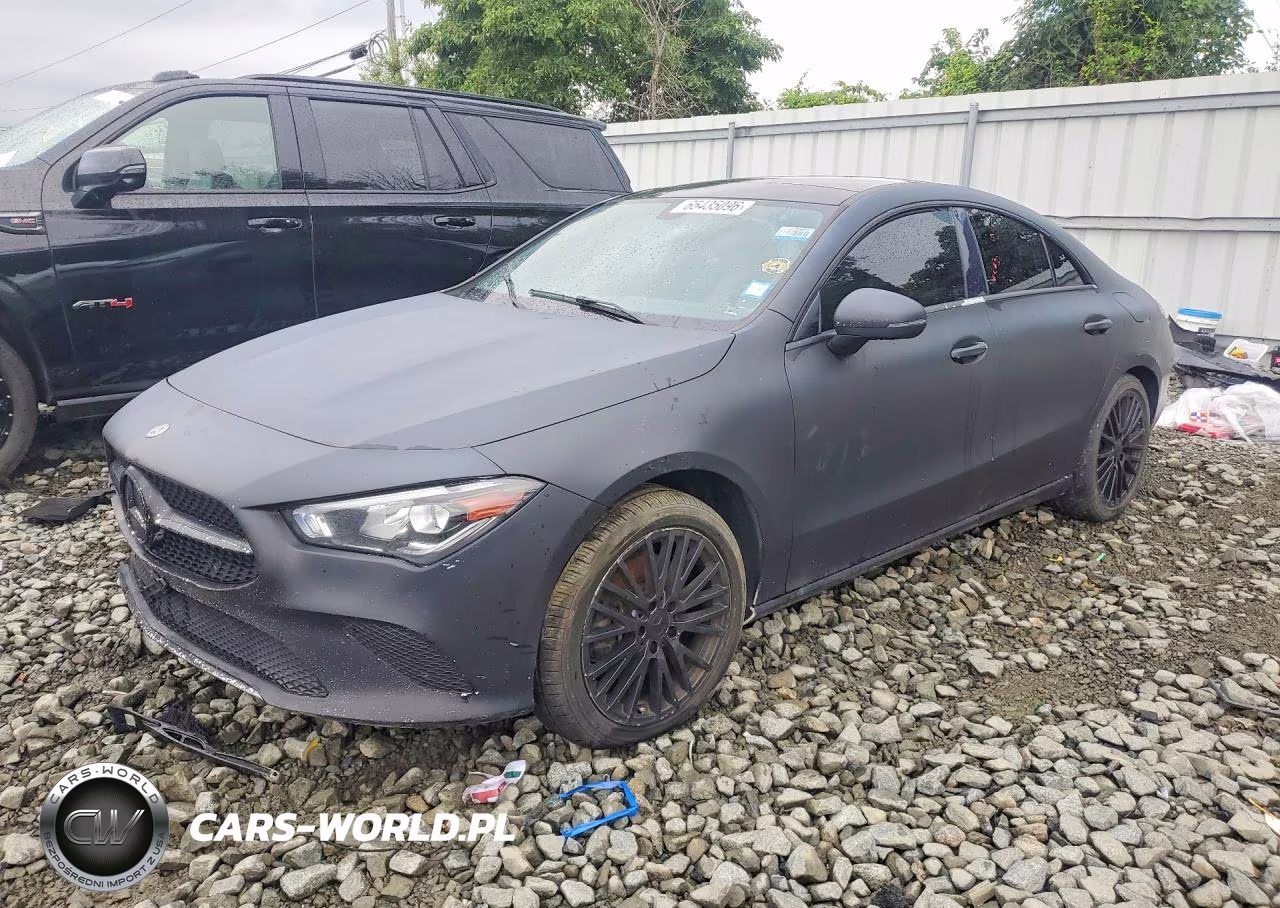 2020 Mercedes-Benz Cla 250 4Matic – zdjęcie 1 z 12