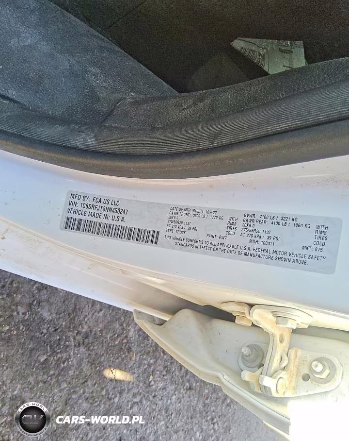 2022 Ram 1500 Laramie VIN:1C6SRFJT8NN450247 - 12