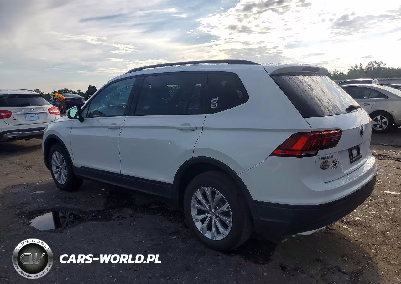 2018 Volkswagen Tiguan S VIN:3VV0B7AX3JM045643 - 2