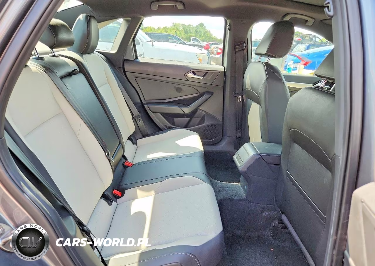 2019 Volkswagen Jetta S VIN:3VWC57BU7KM209739 - 10