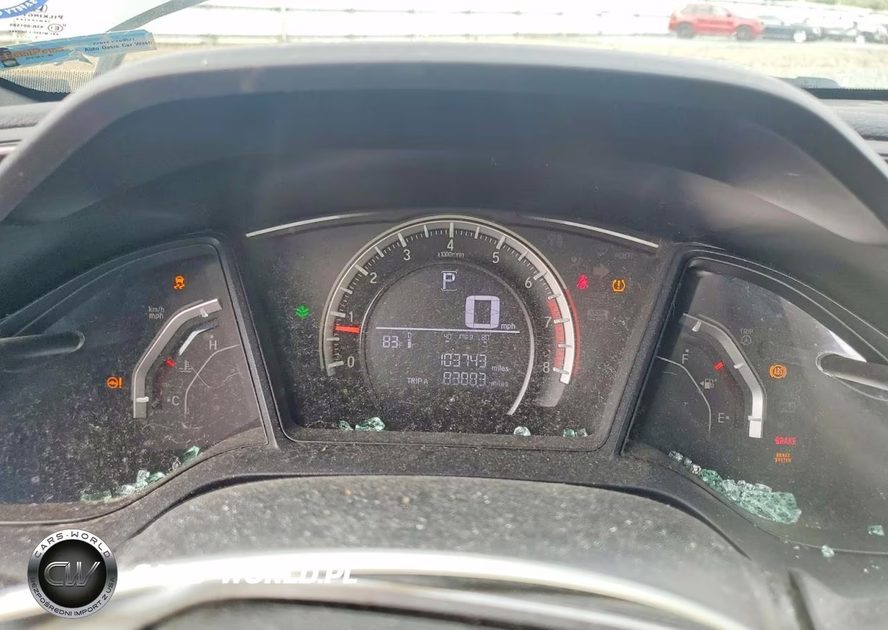 2018 Honda Civic Sport VIN:SHHFK7H40JU204772 - 9