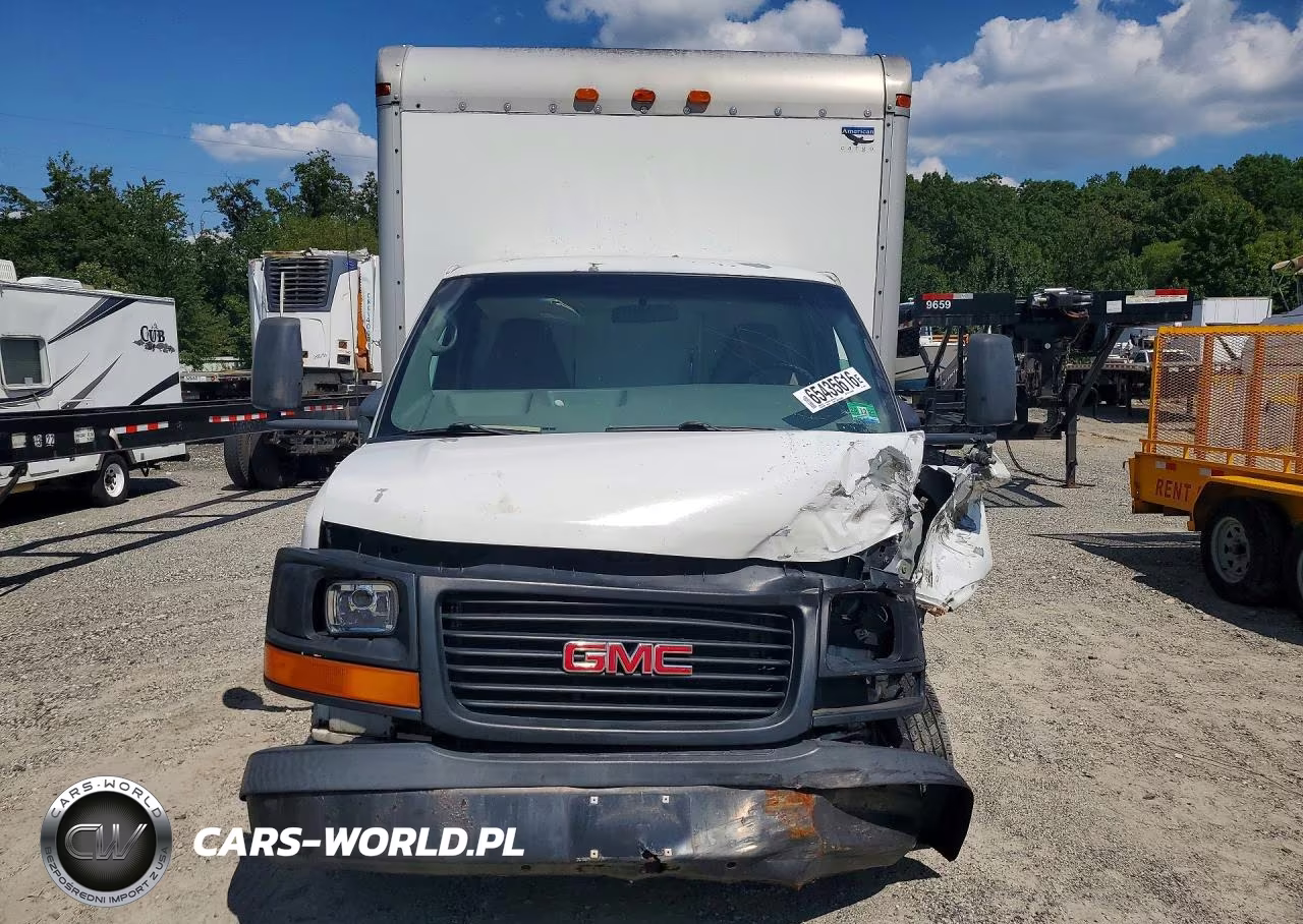 2005 GMC Savana Cutaway G3500 VIN:1GDJG31U551163954 - 5