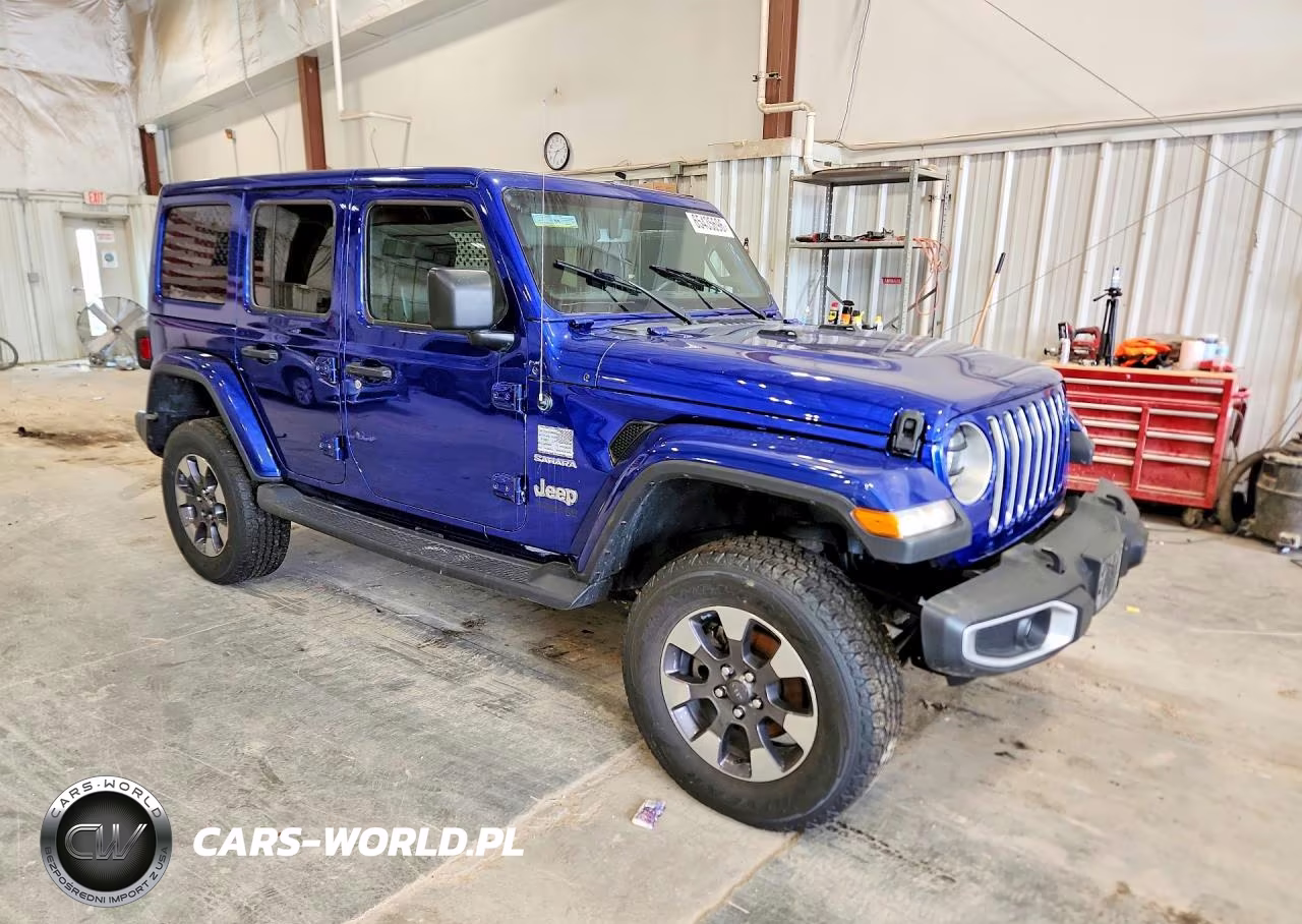 2018 Jeep Wrangler Unlimited Sahara VIN:1C4HJXEN7JW260200 - 4