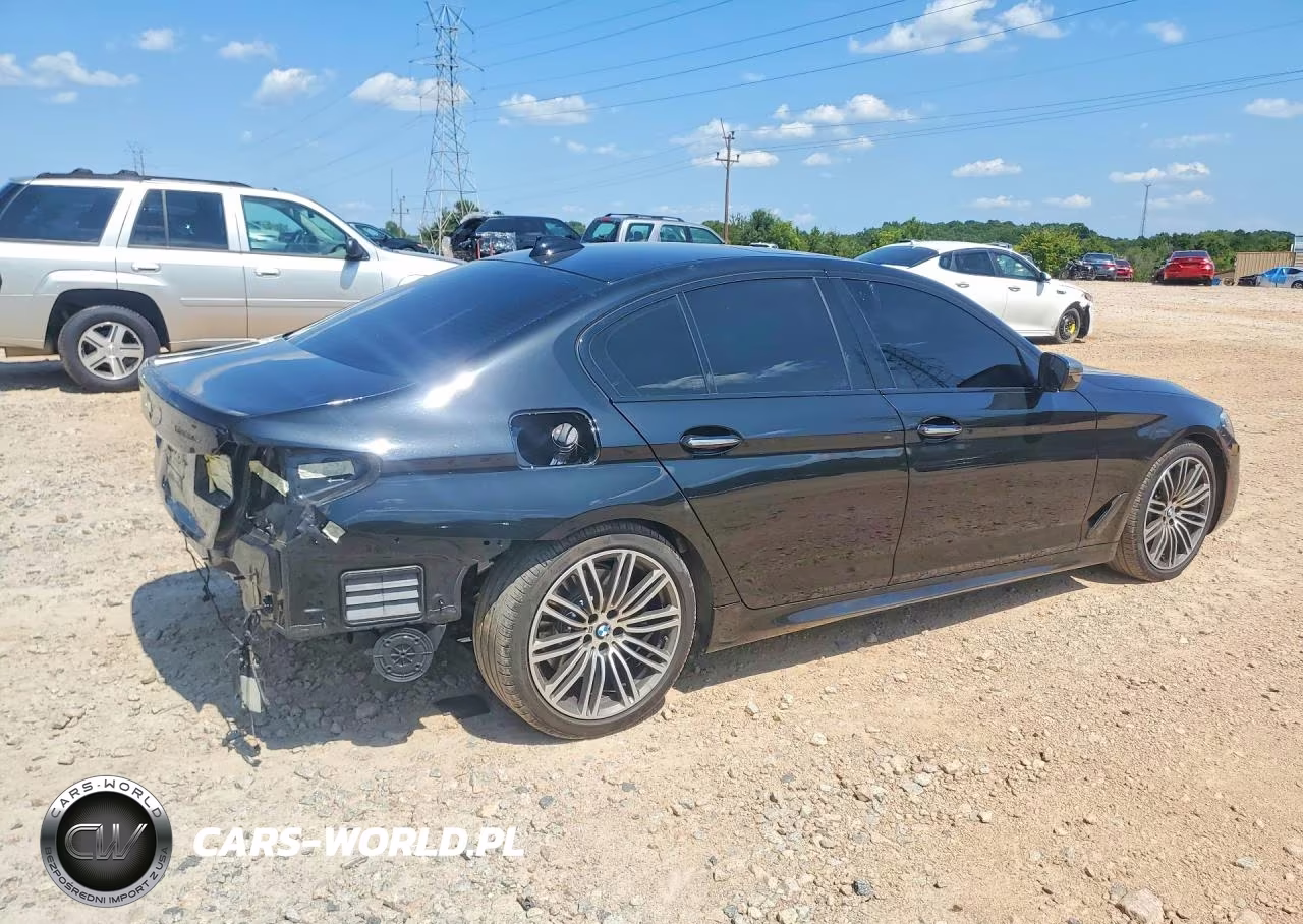 2018 BMW M550Xi VIN:WBAJB9C53JB287461 - 3