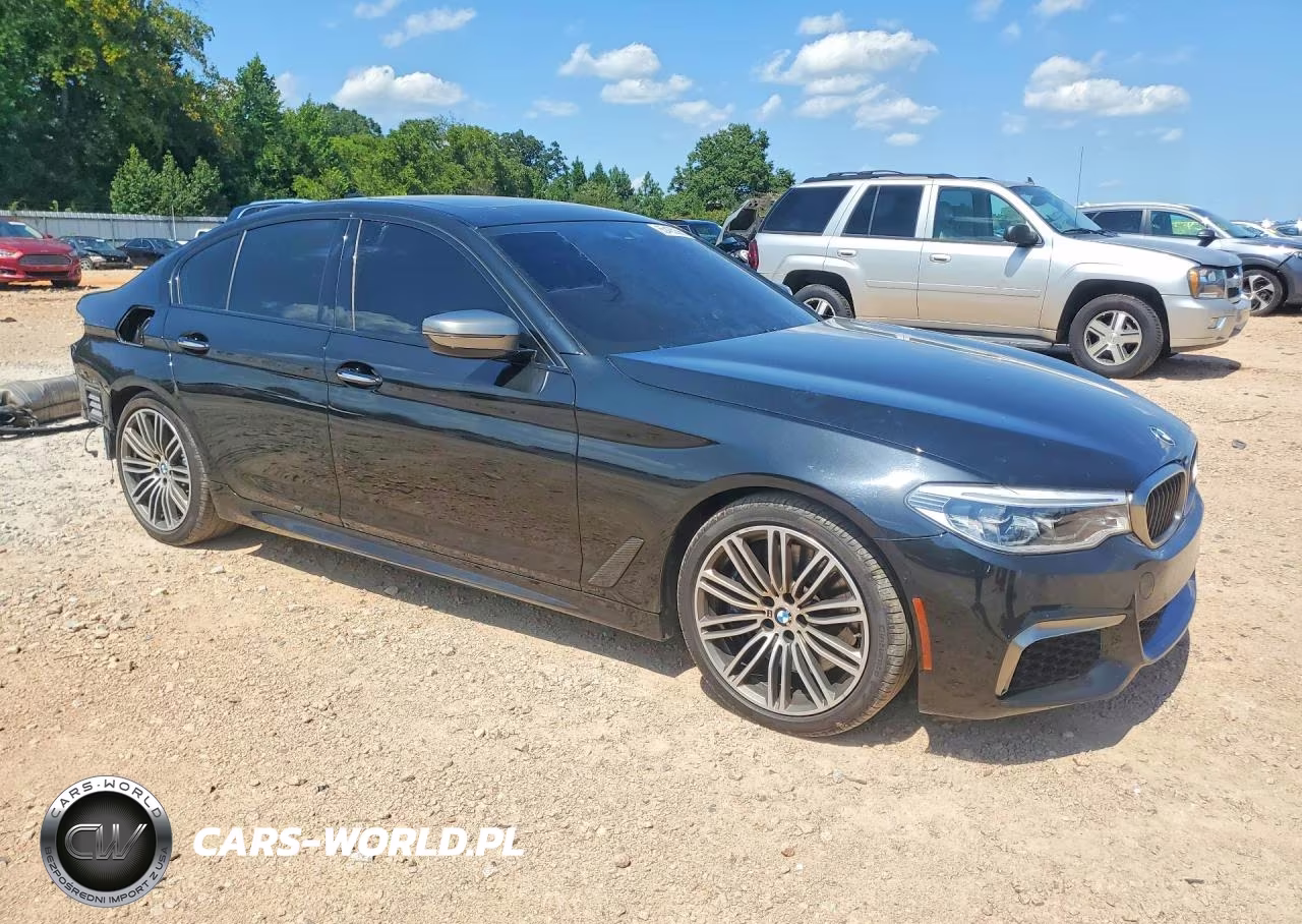 2018 BMW M550Xi VIN:WBAJB9C53JB287461 - 4