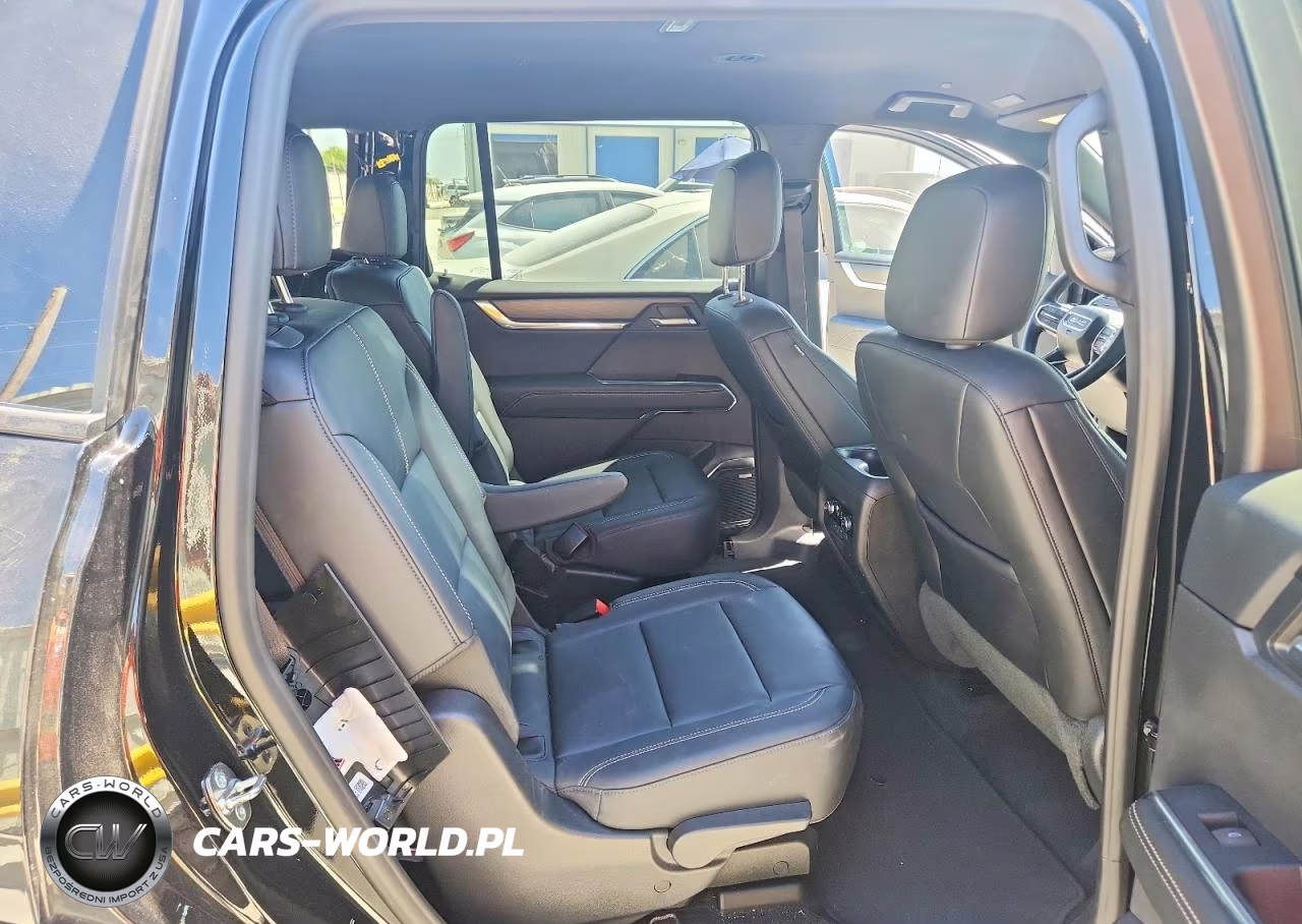 2024 GMC Acadia Uplevel VIN:1GKENKKSXRJ186868 - 11
