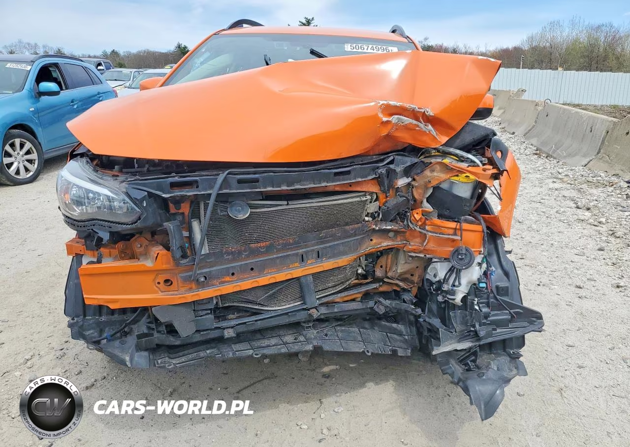 2018 Subaru Crosstrek Premium VIN:JF2GTADC8JH260781 - 5