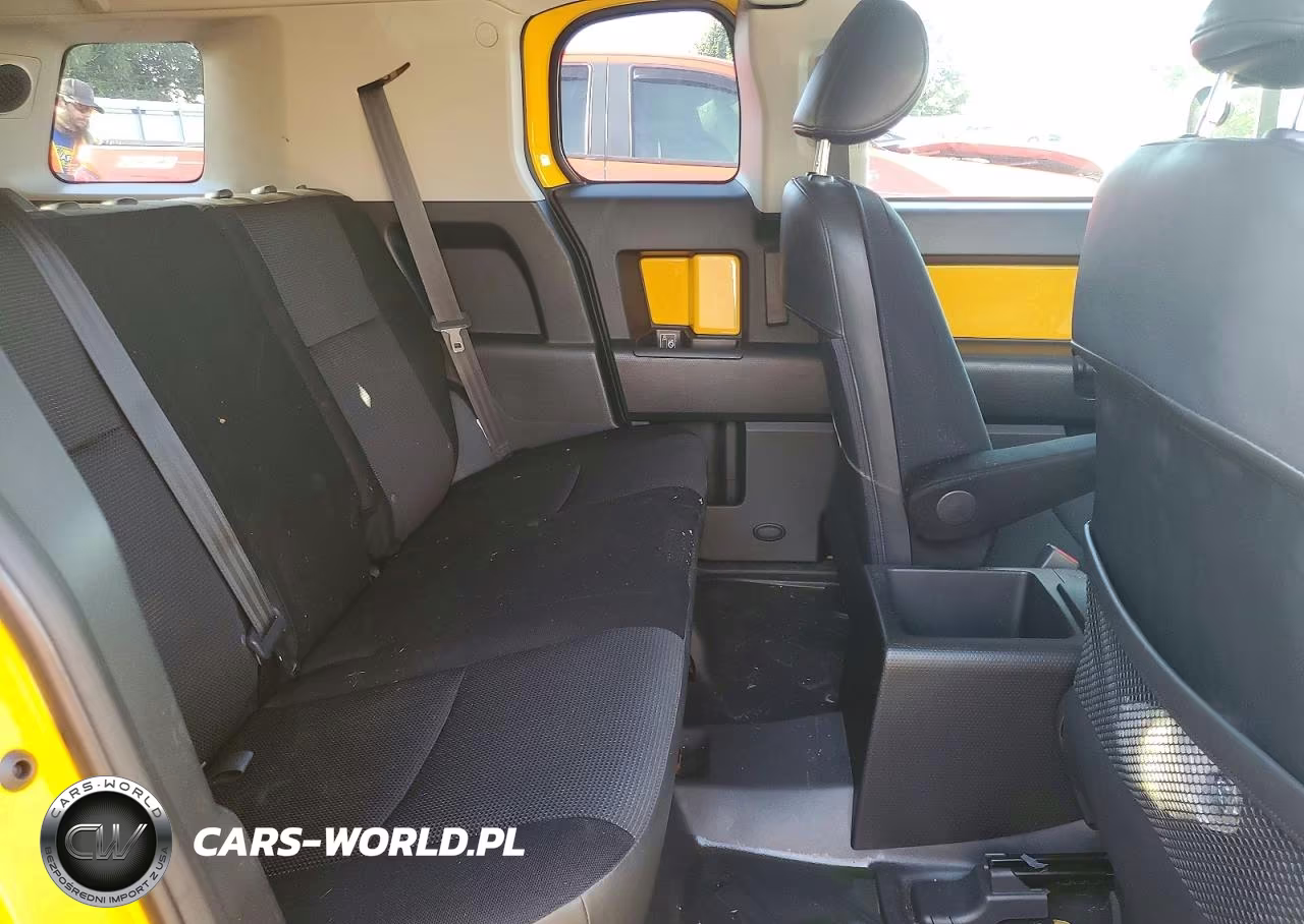 2007 Toyota Fj Cruiser Base VIN:JTEBU11F270004126 - 11