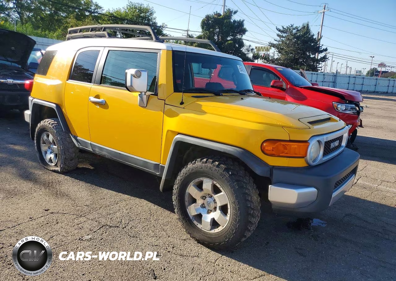 2007 Toyota Fj Cruiser Base VIN:JTEBU11F270004126 - 4