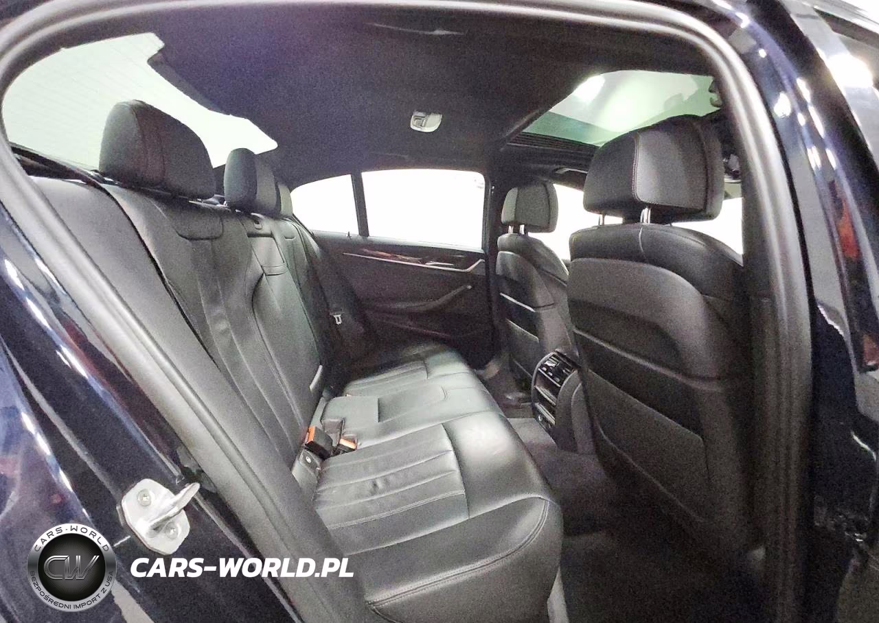 2018 BMW 530 Xi VIN:WBAJA7C56JG907942 - 10