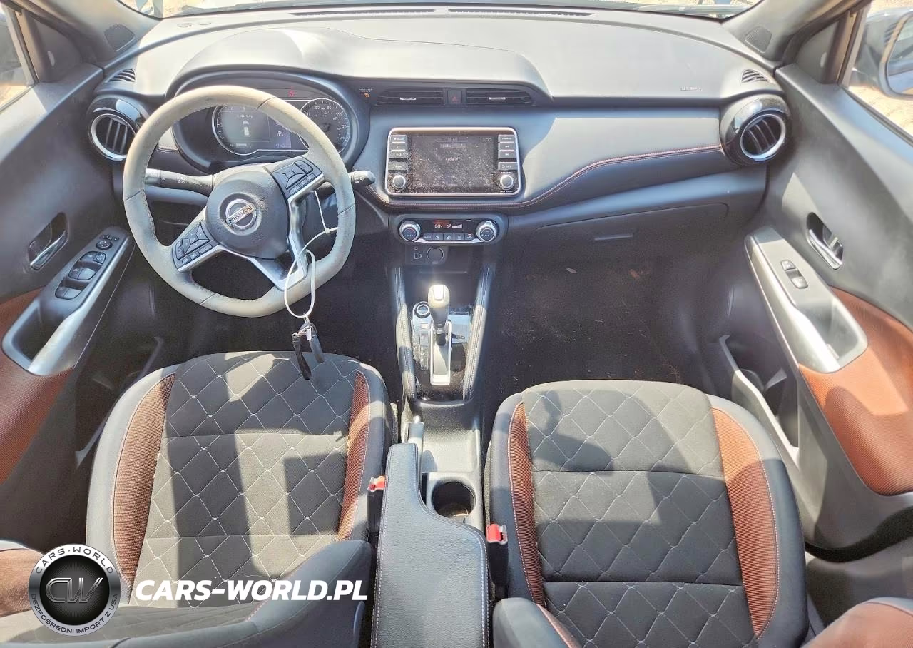 2019 Nissan Kicks Sr VIN:3N1CP5CU1KL565886 - 8