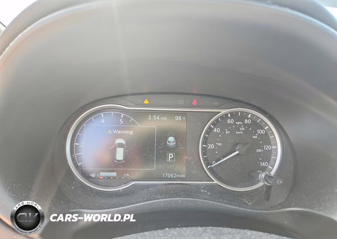 2019 Nissan Kicks Sr VIN:3N1CP5CU1KL565886 - 9