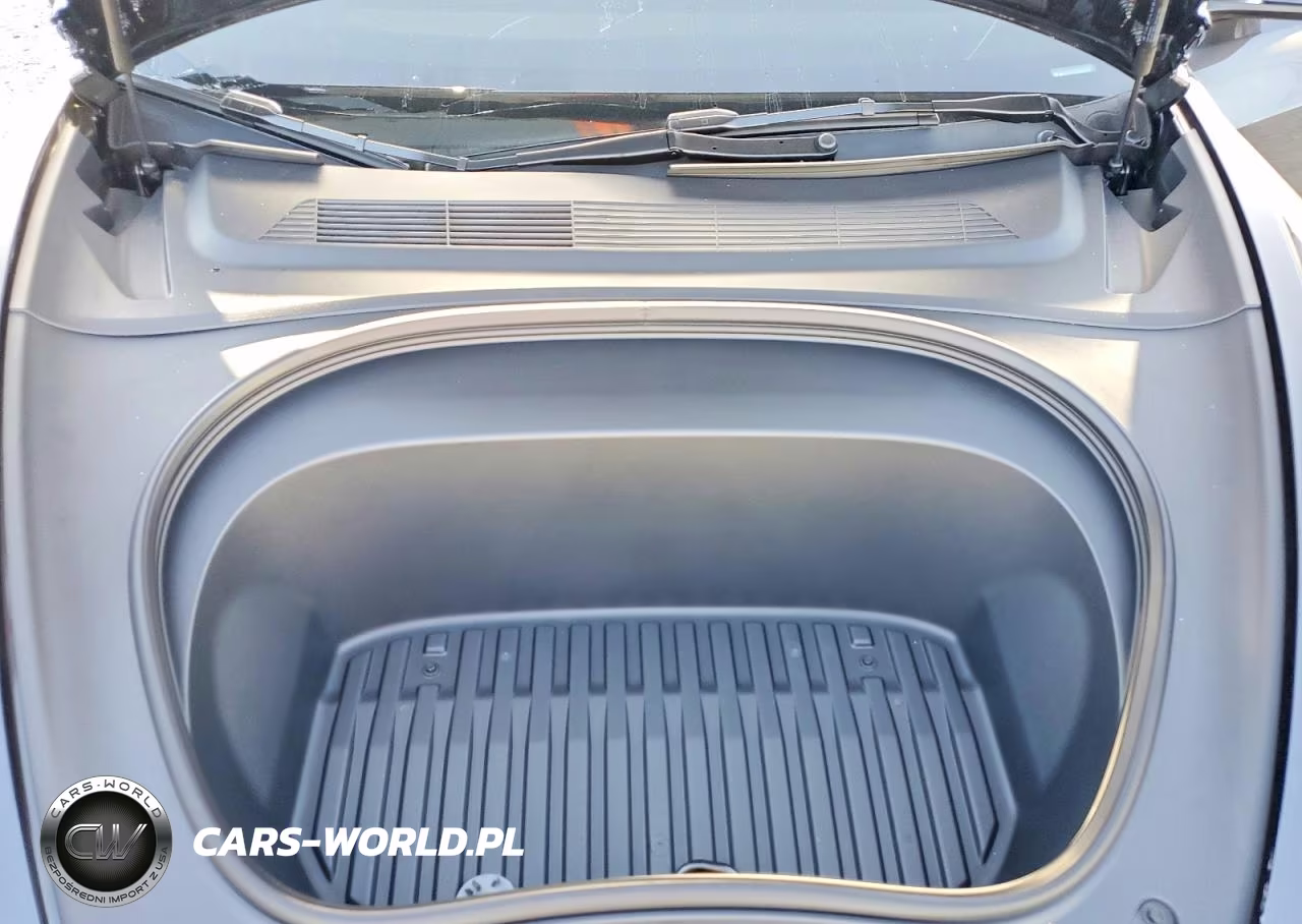 2026 Tesla Model 3 VIN:5YJ3E1ETXTF206312 - 11