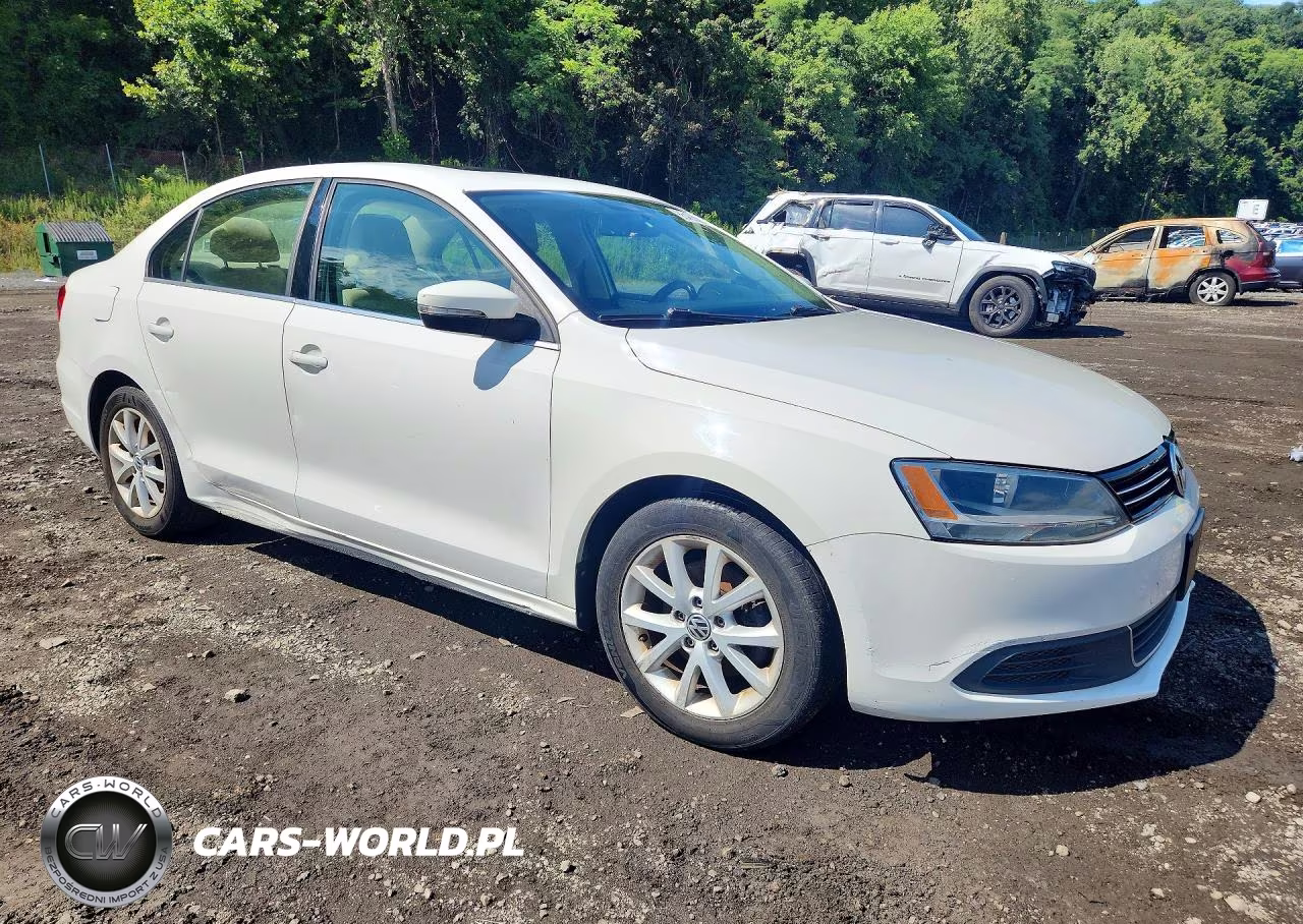 2013 Volkswagen Jetta Se VIN:3VWDP7AJ0DM201233 - 4
