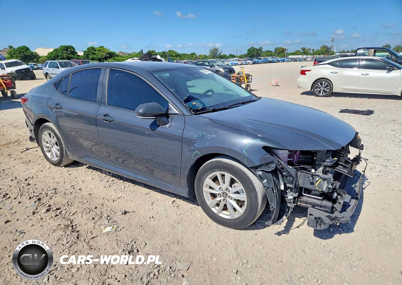 2025 Toyota Camry Le VIN:4T1DAACKXSU531909 - 4