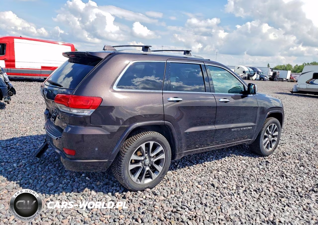 2017 Jeep Grand Cherokee Overland VIN:1C4RJFCG6HC695790 - 3