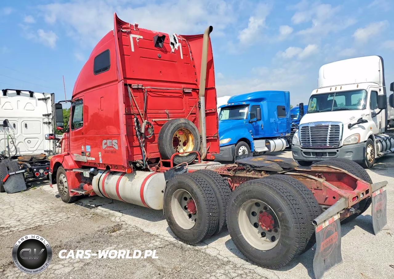 2011 Volvo Vnl Semi Truck VIN:4V4NC9THXBN533115 - 2
