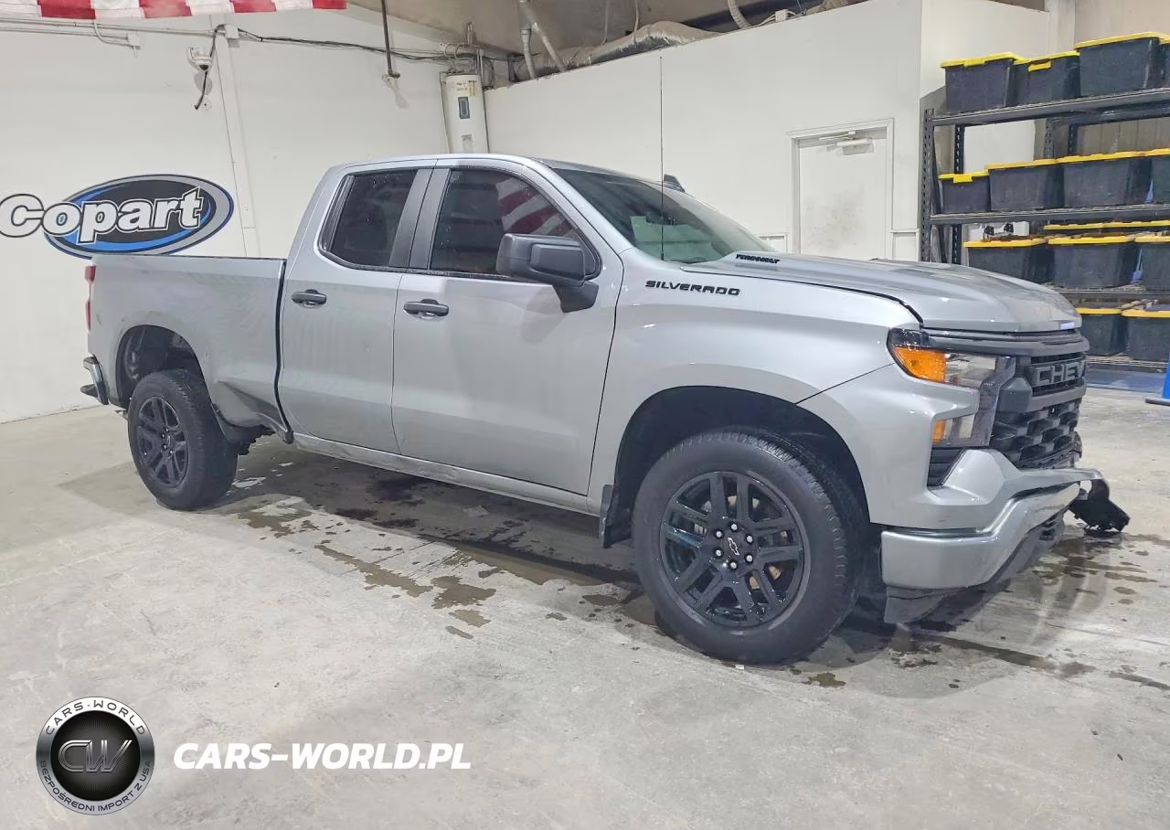 2025 Chevrolet Silverado C1500 Custom VIN:1GCRABEK2SZ337679 - 4
