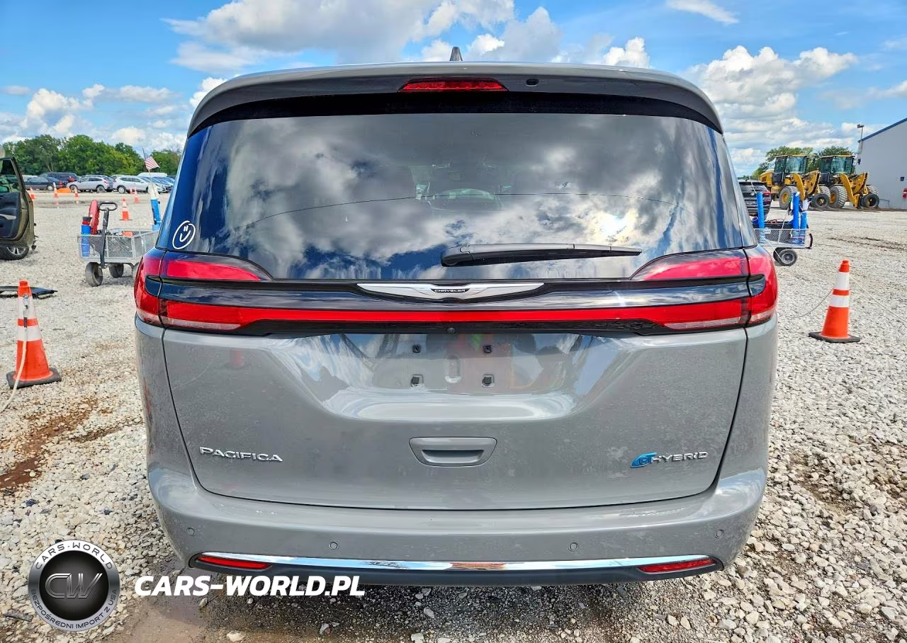 2024 Chrysler Pacifica Hybrid Select VIN:2C4RC1S78RR202537 - 6