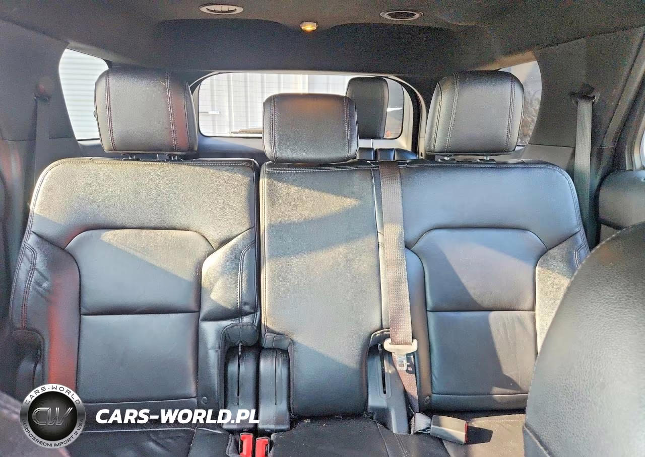 2016 Ford Explorer Xlt VIN:1FM5K7D88GGA93808 - 10