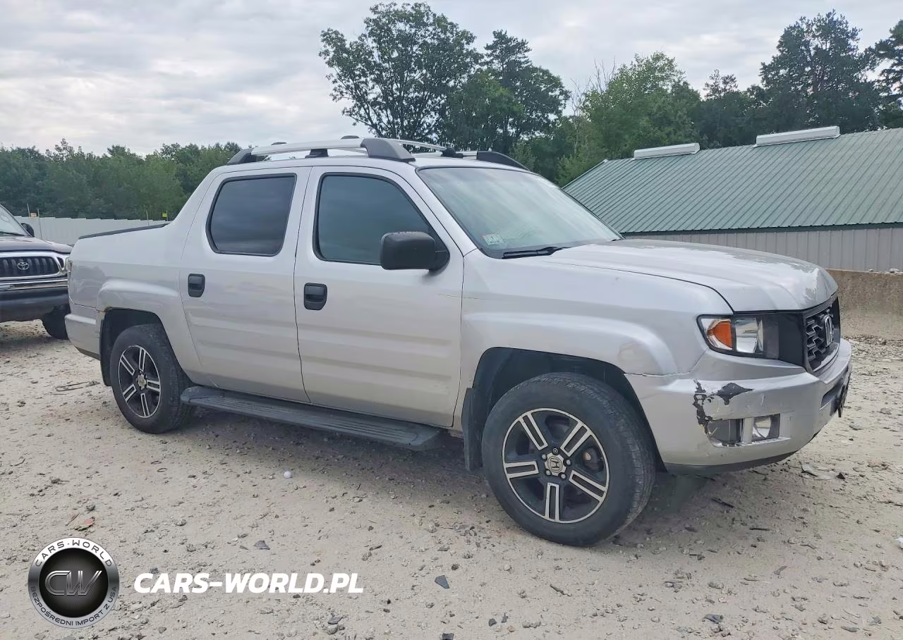 2012 Honda Ridgeline Sport VIN:5FPYK1F78CB454002 - 4