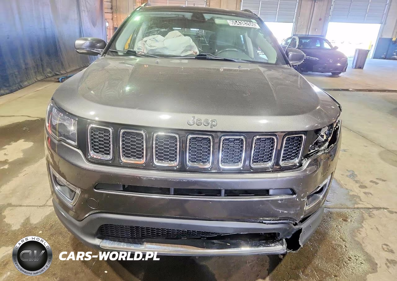 2019 Jeep Compass Limited VIN:3C4NJDCB2KT653832 - 5