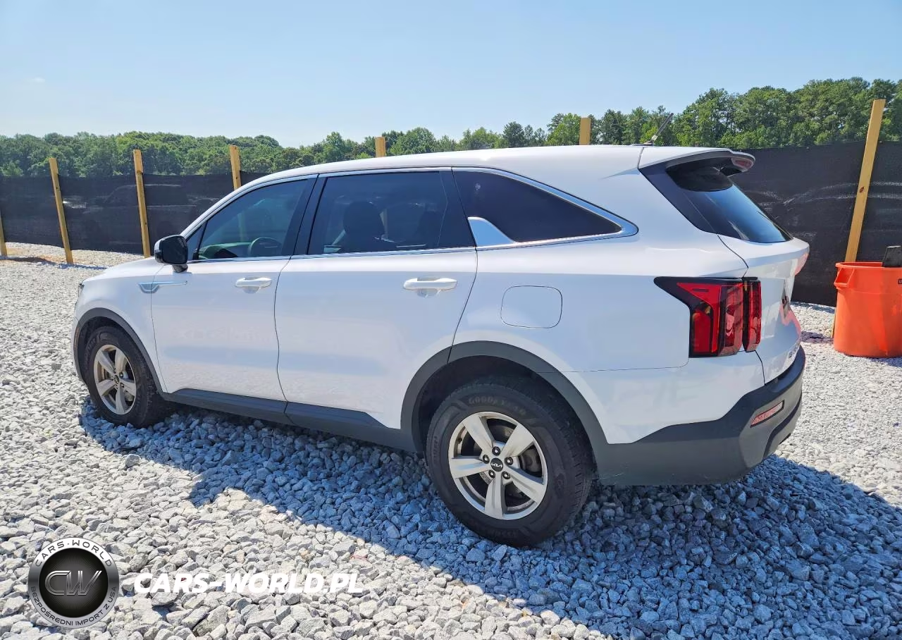 2022 Kia Sorento Lx VIN:5XYRG4LC4NG144040 - 2
