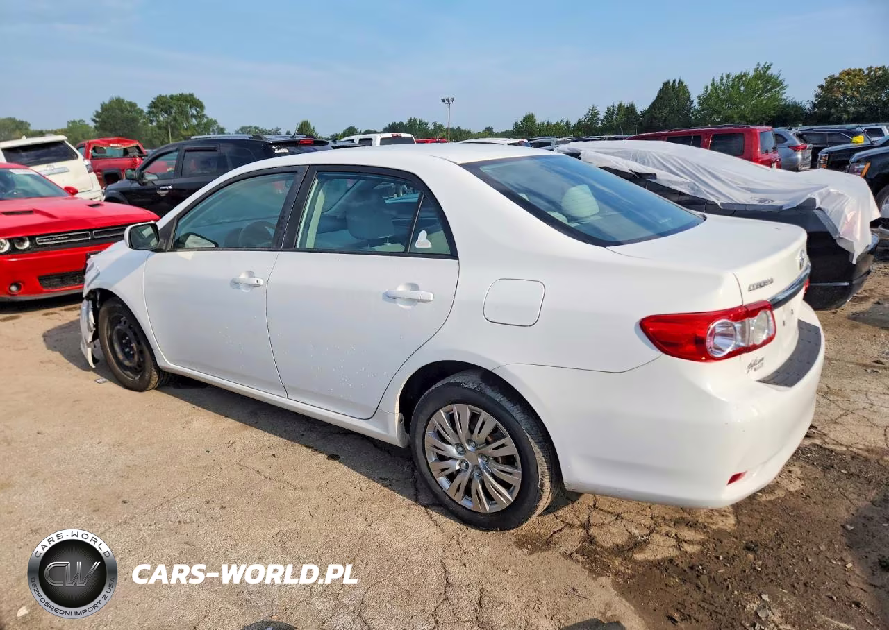 2012 Toyota Corolla Le VIN:2T1BU4EE8CC757926 - 2