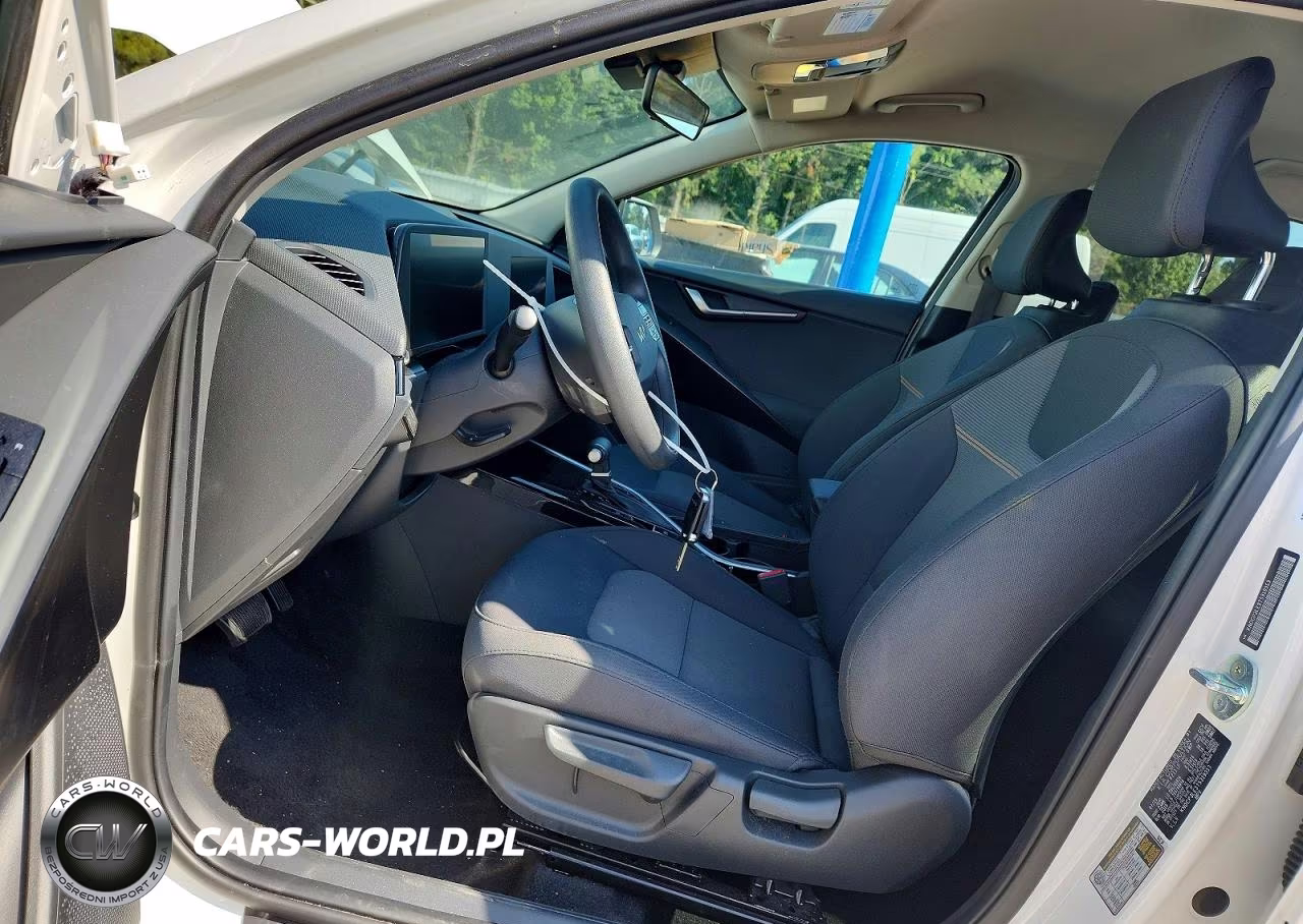 2026 Kia Niro Lx VIN:KNDCP3LE3T5319353 - 7
