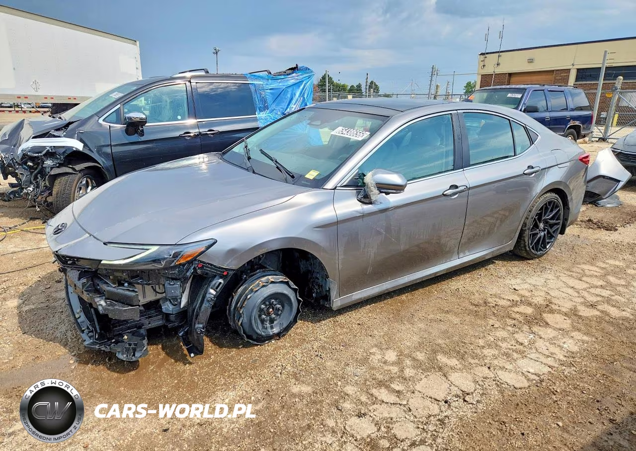 2026 Toyota Camry Xle VIN:4T1DBADK0TU552720 - 1