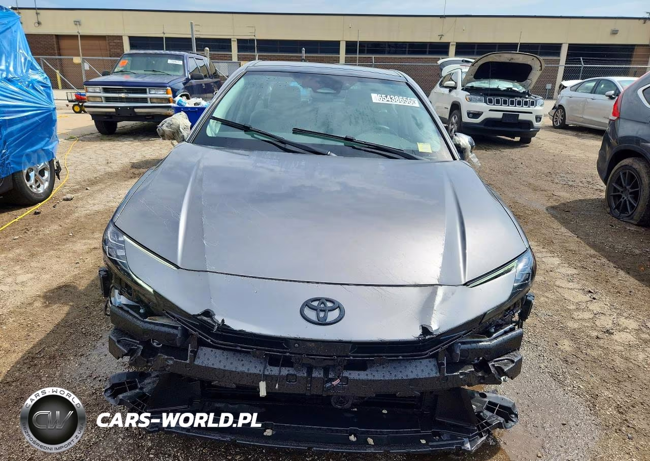 2026 Toyota Camry Xle VIN:4T1DBADK0TU552720 - 5
