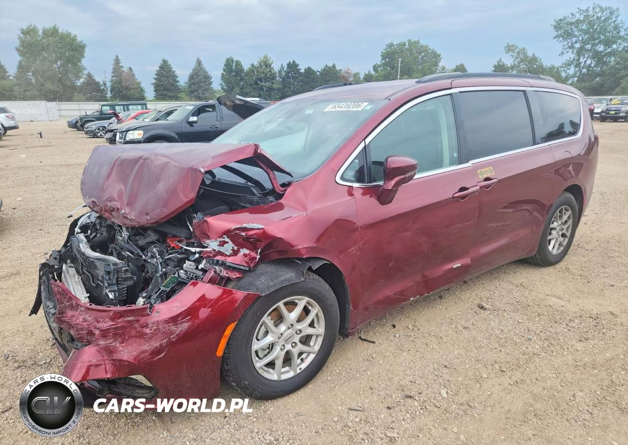 2022 Chrysler Pacifica Touring L VIN:2C4RC1BGXNR154548 - 1
