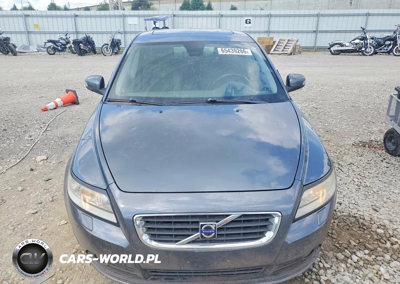 2010 Volvo S40 2.4I VIN:YV1382MS3A2509478 - 5