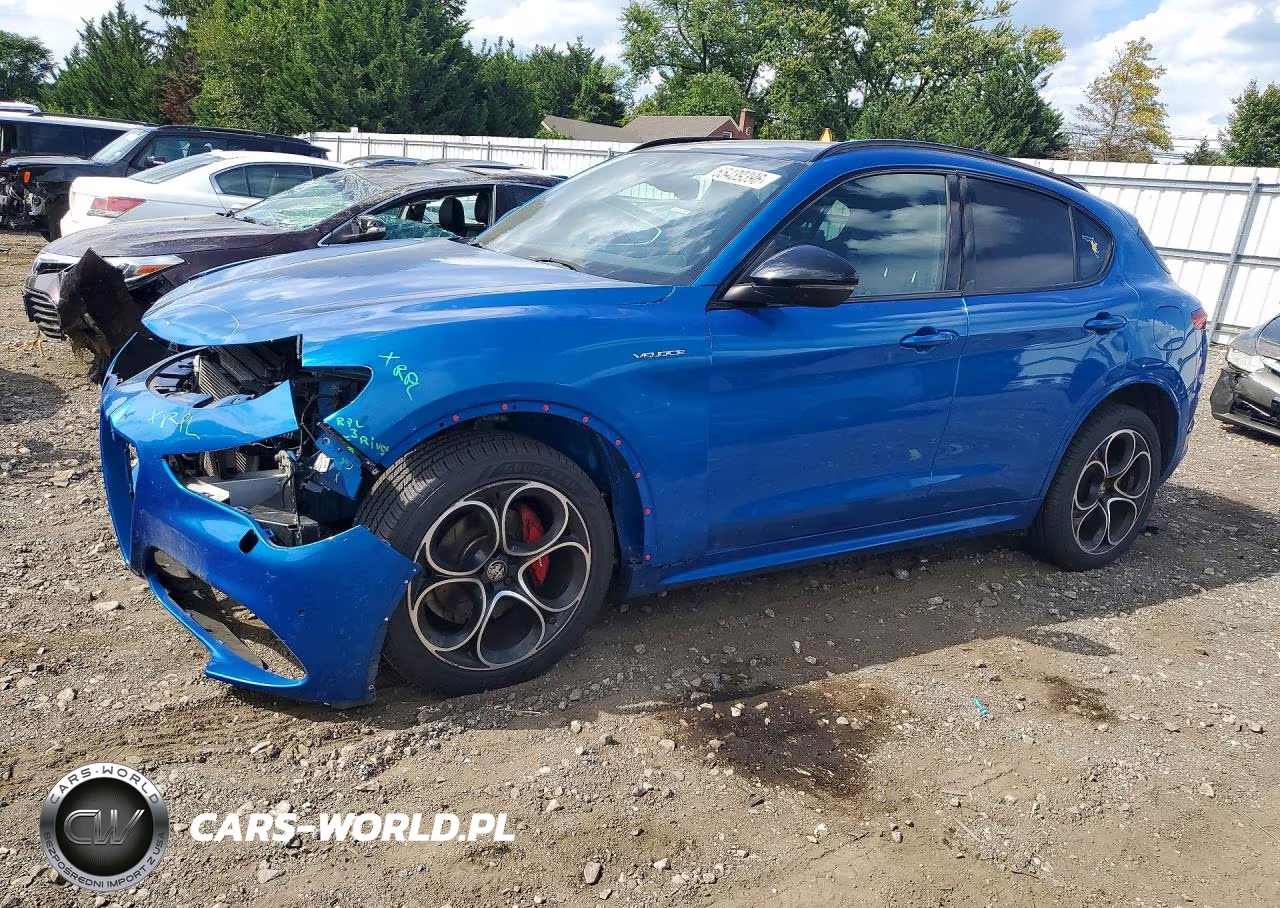 2022 Alfa Romeo Stelvio Ti