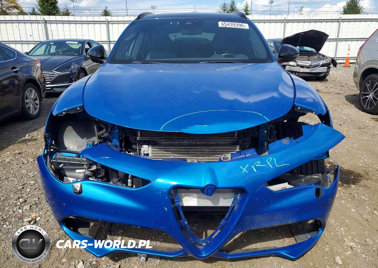 2022 Alfa Romeo Stelvio Ti VIN:ZASPAKBN2N7D29756 - 5