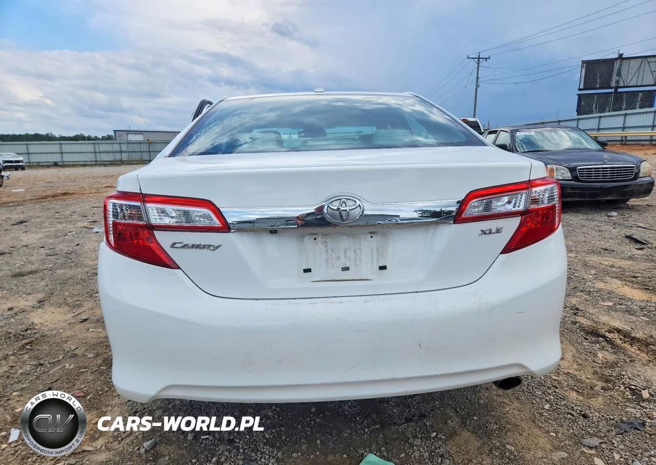 2014 Toyota Camry Xle VIN:4T4BF1FK8ER391843 - 6