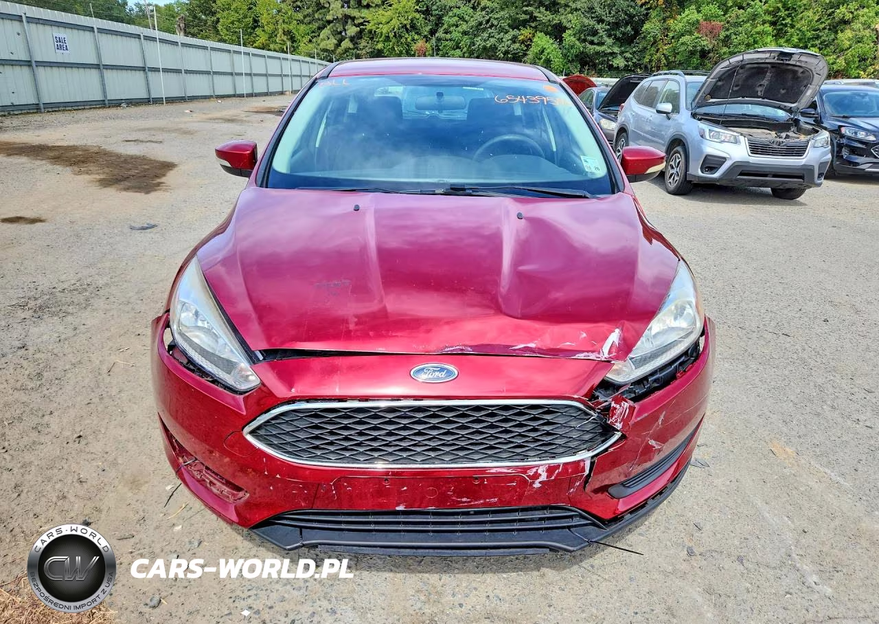 2017 Ford Focus Se VIN:1FADP3K2XHL317717 - 5